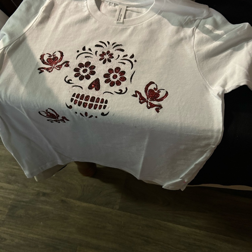 Gildan White Kids Tee with Red Skull Designing for Kids all sizes Handcrafted